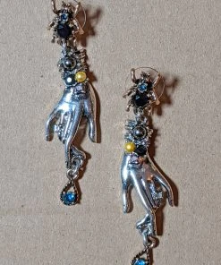 Nicoletta Carlone Shop "Oriel" Victorian Style Hand Earrings