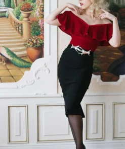 Nicoletta Carlone "Bella" Victorian Style Clasped Hands Belt Buckle