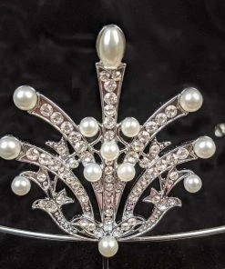 Nicoletta Carlone "Sadie" Feather Crown 8 Nicoletta Carlone