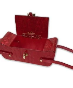 Nicoletta Carlone Red Bag Shop 6 Nicoletta Carlone Red Bag Shop